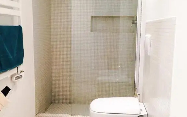 Lovely Central Apartment