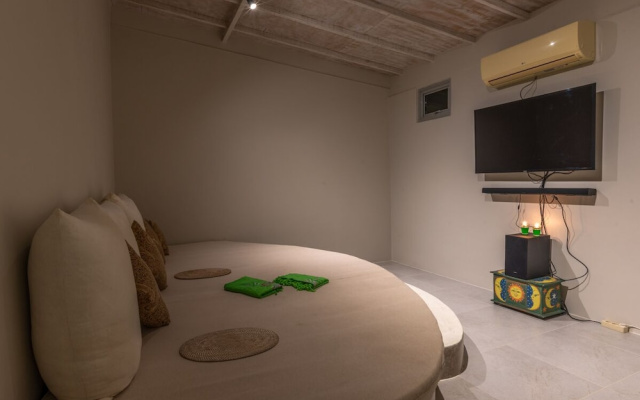Villa Puri Soka - Apartment 1 Upstair – Guest Rooms – Temukus