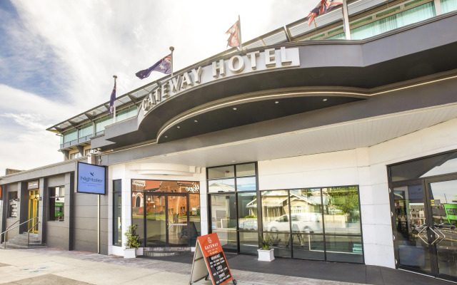 Nightelier Devonport Gateway Hotel