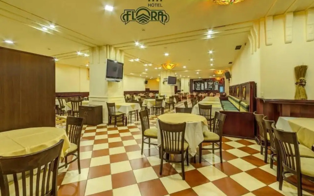 Flora hotel