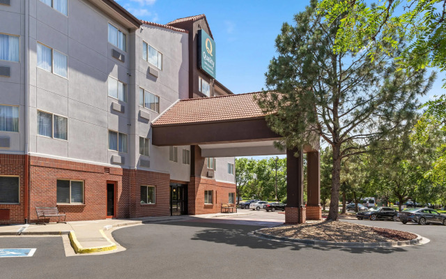 Quality Inn & Suites Denver International Airport