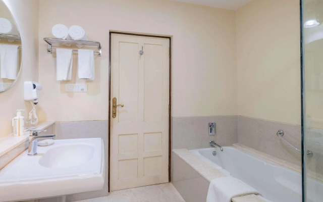 Mercure Goa Devaaya Resort