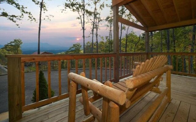 A Slice of Heaven 2 Br cabin by RedAwning