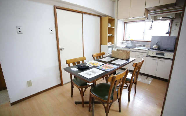 Takano Apartment