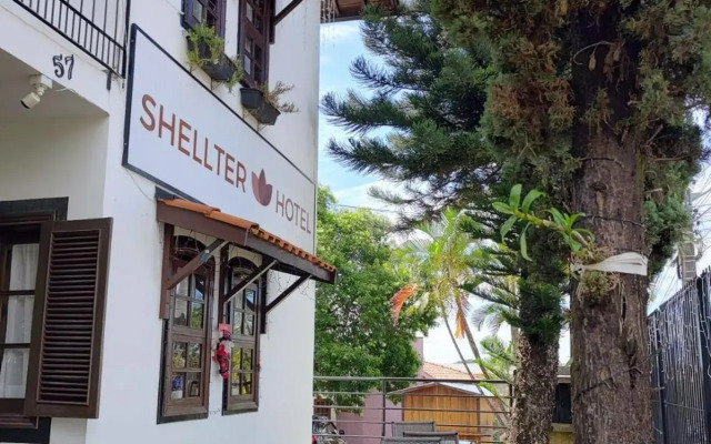 Shellter Hotel