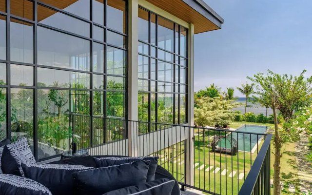 Sea View Pool House