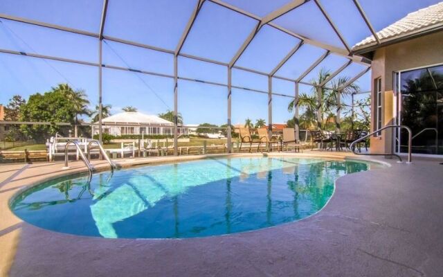 Buccaneer Court Home 1556