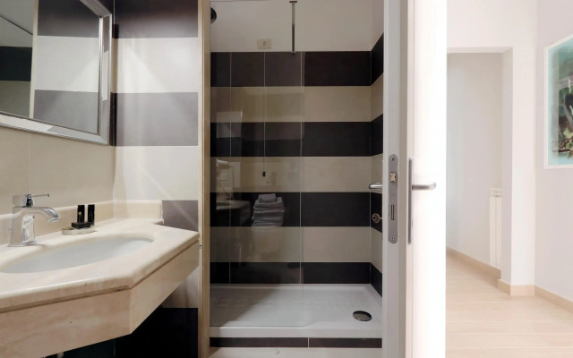 A7 Piazzetta Margutta A7 - My Extra Home