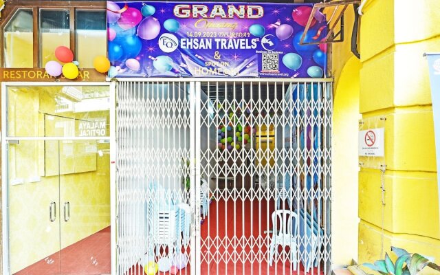 SPOT ON 90850 Ehsan Travels Home  Kl