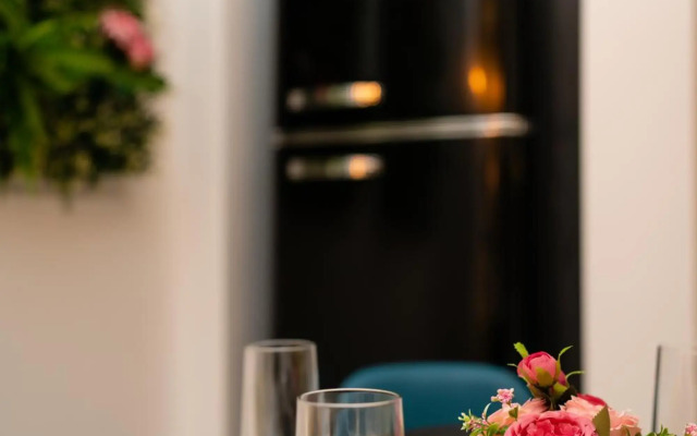 Artsy riverside suite - Amazing central apartment