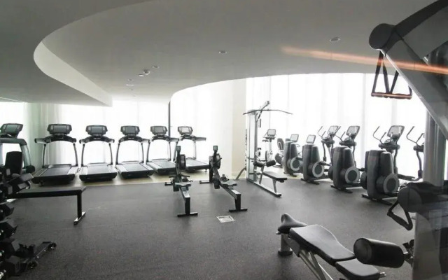 IfStays EQ Tower Apartment