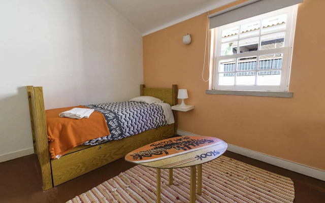 Nice Way Cascais Hostel & Surfcamp