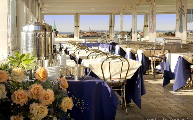 Marcella Royal Hotel - Rooftop Garden