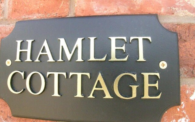 Hamlet Cottage sleeps 3-4 Stratford upon Avon