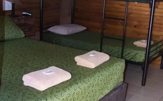 Territory Manor Motel & Caravan Park