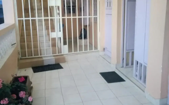 Links Guest House