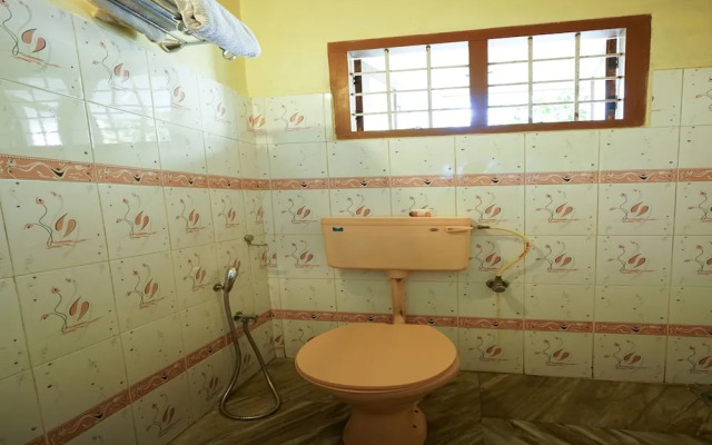 OYO 14172 Home Green View Ernakulam Medical Centre