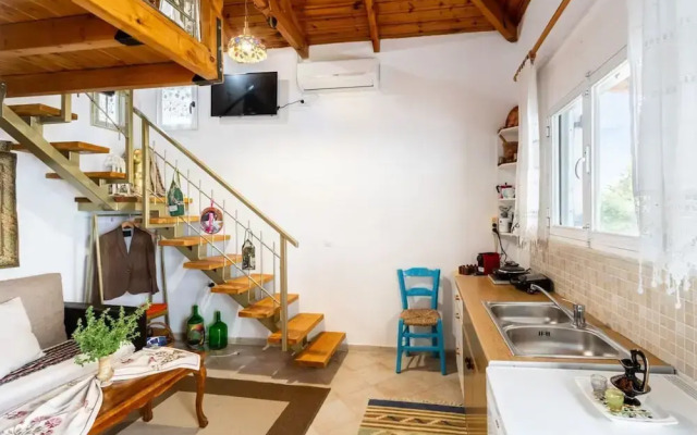 Petalidi Sunny Home One