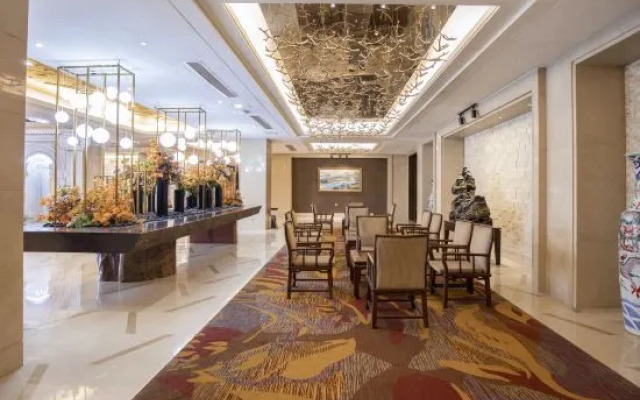 SHIJIYUAN Hot Spring Holiday Hotel