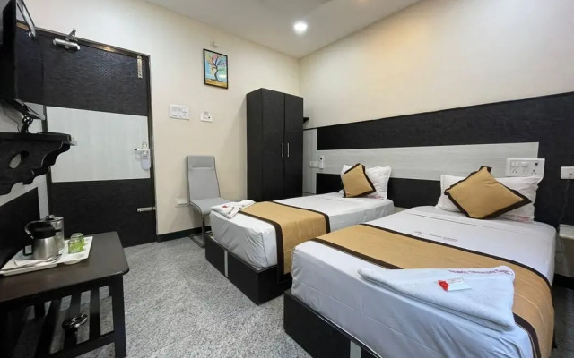 Hotel Rathnavel Towers Annex