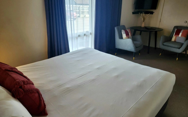 BKs Premier Motel Palmerston North – Guest Rooms – Palmerston North
