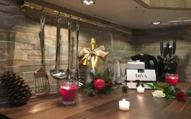 Golden Gapa River Luxury Apartment 16