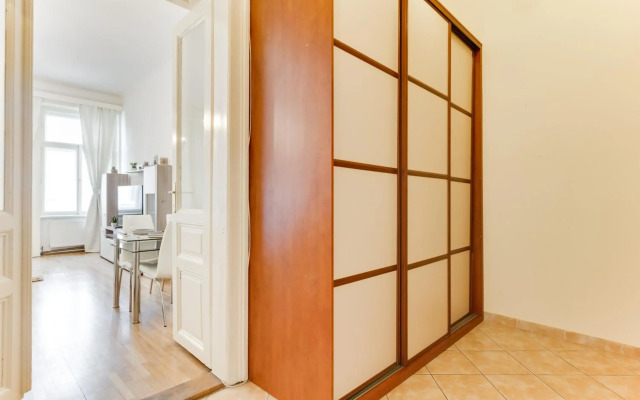 Diamond Riverside Apartment in the Heart of Prague