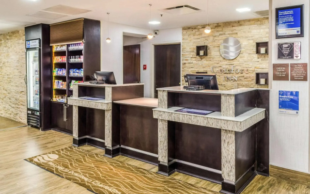 Comfort Inn Downtown Charleston