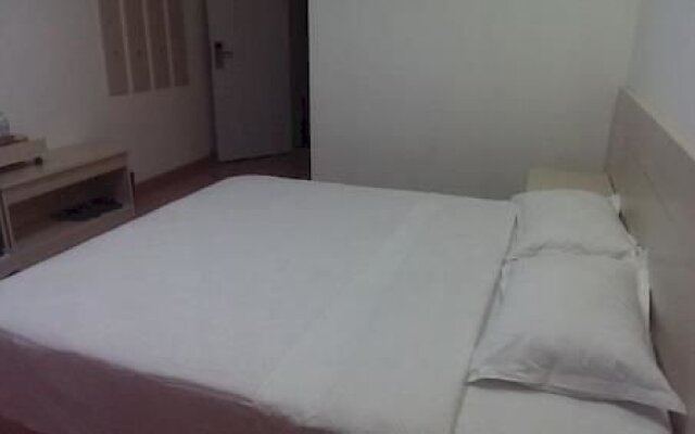 Liaocheng Dingtai Express Hotel