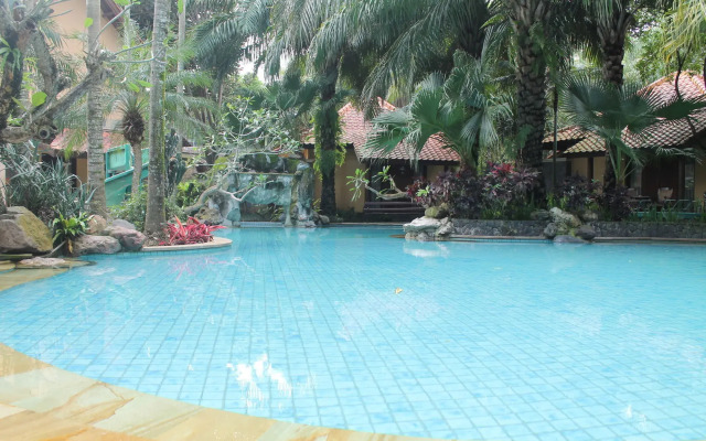 Laras Asri Resort and SPA