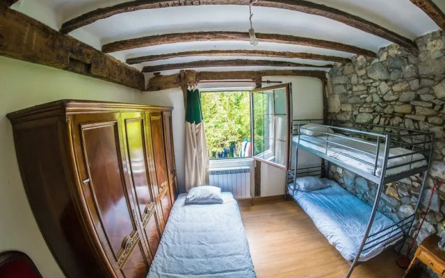 Surf Camp San Sebastian Partyhostel