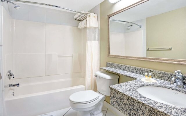 Star Deluxe Branford