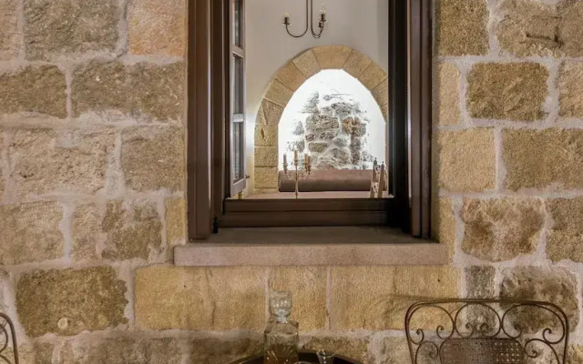Spanish Knights Inn