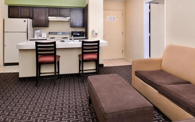 Americas Best Value Inn & Suites Extended Stay - Tulsa