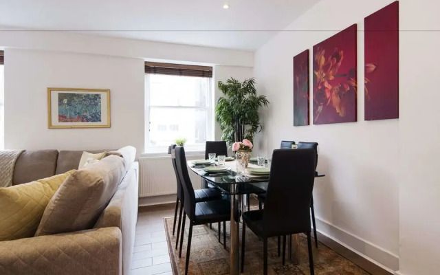 Stunning  Queensway Apartment - SGS