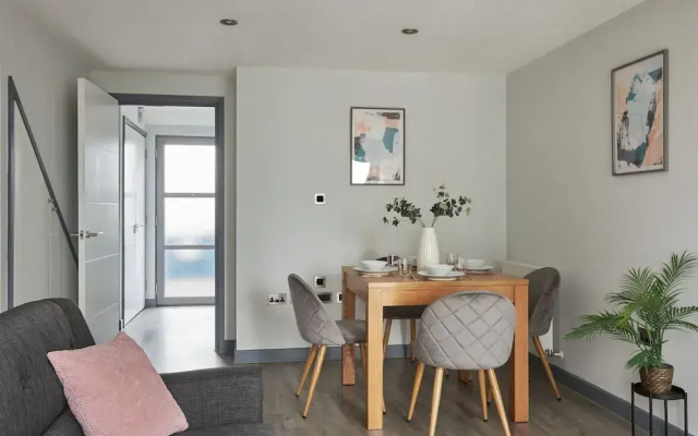 Wembley Stadium by Viridian Apartments