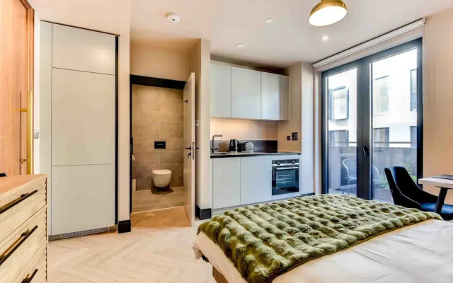 Host Stay Rox Studio
