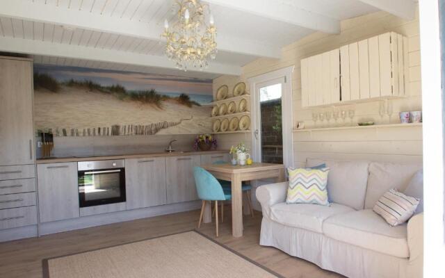 New Bespoke Log Cabin