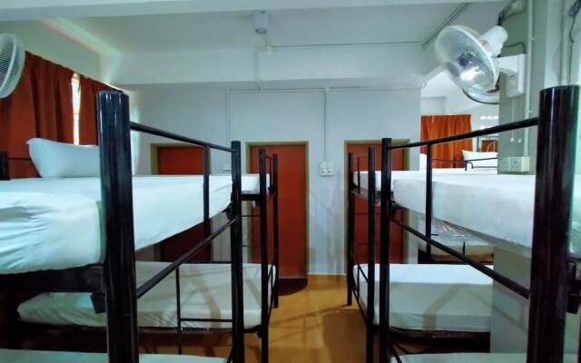 SPOT ON 89942 M & H Rizq Ventures