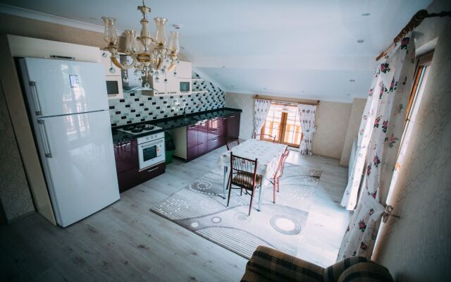 Elif Inan Hotel