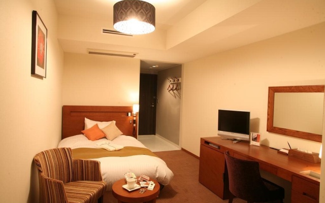 The Gramercy – Guest Rooms – Shunan