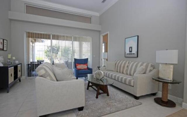 Waterfront Villa ID5218