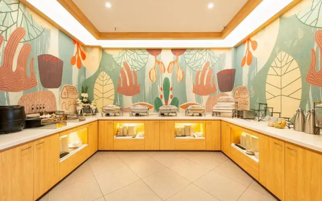 Hanting Hotel Dalian Nanshidao Street