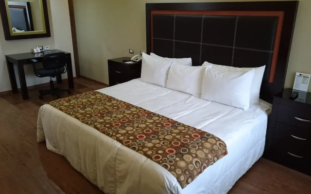 Quinta Dorada Hotel and Suites