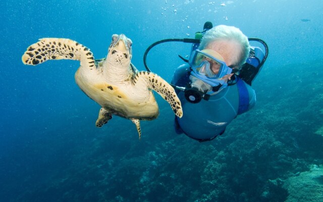 Jean-Michel Cousteau Fiji Islands Resort