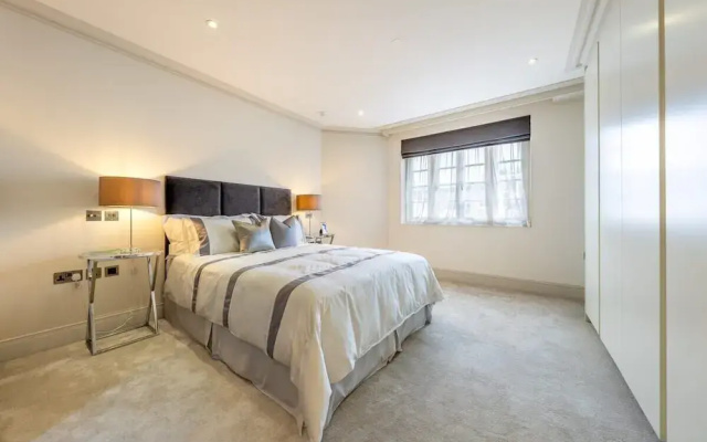 Mayfair Mansions