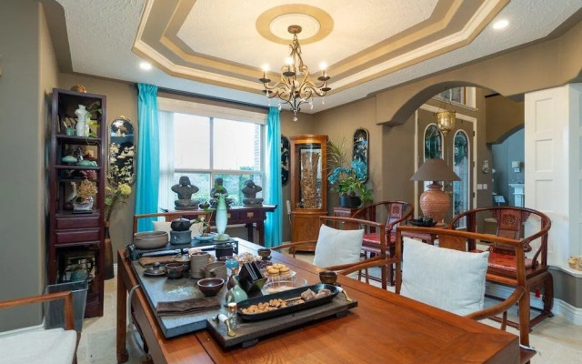 Cedar Manor Bed and Breakfast