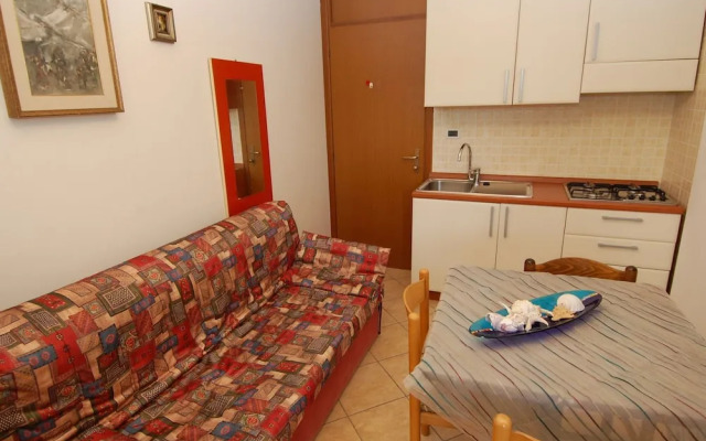 Sun Drenched Seaside Holiday Home near Venice