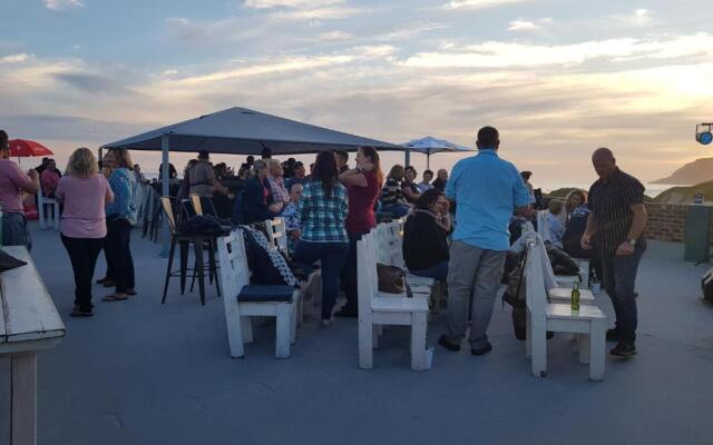 Pili Pili Beach Cabanas