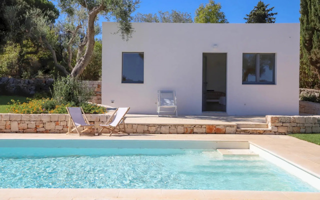 TD Trulli Tortorella w Nature Pool Sauna